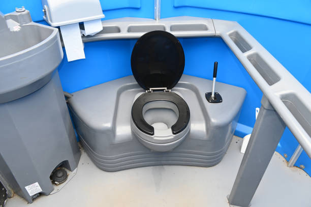 Best Portable restroom trailer rental  in Reedurban, OH